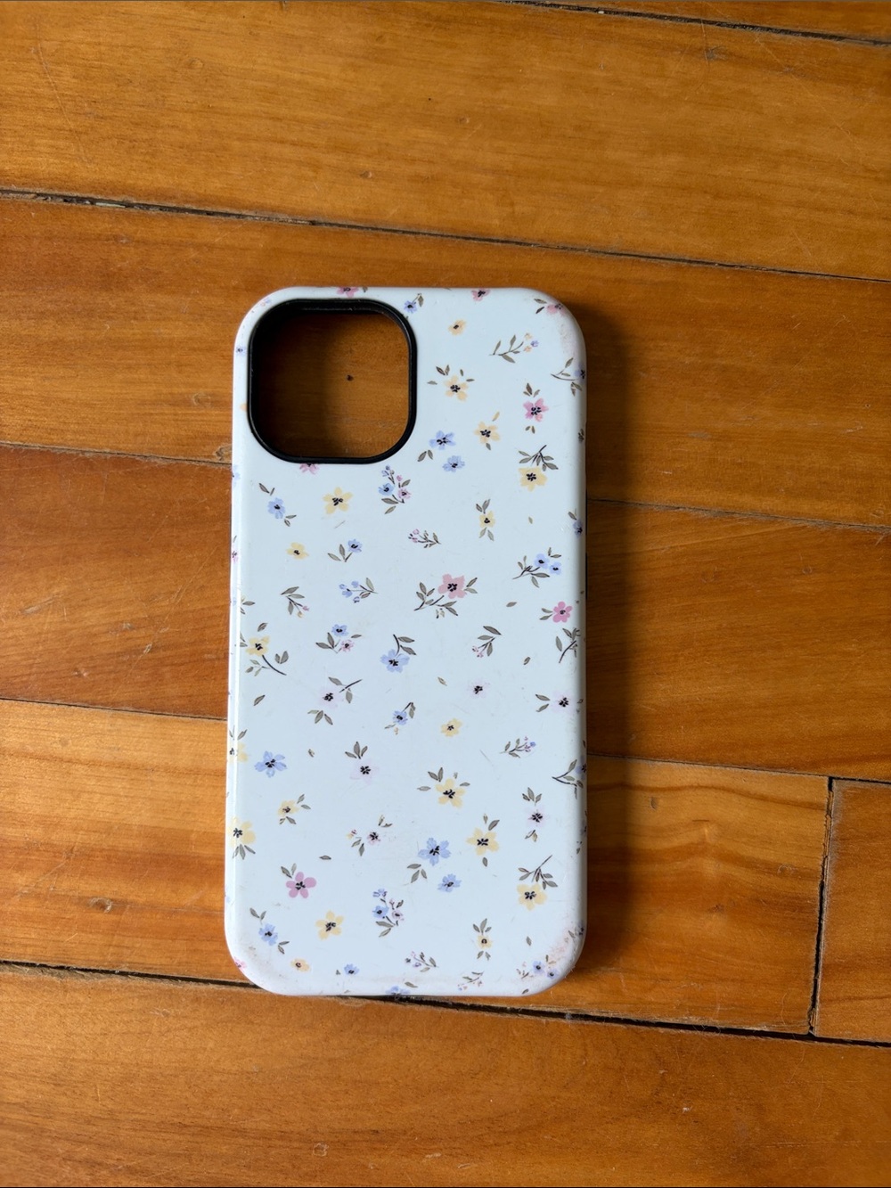 Floral Print White Phone Case - Protective Smartphone Cover